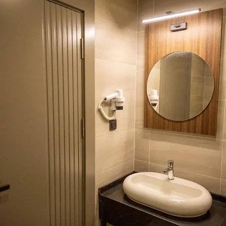 Monalisa Hotell