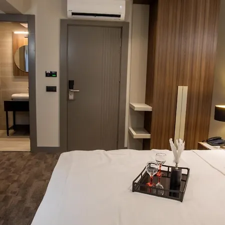 Monalisa Hotell