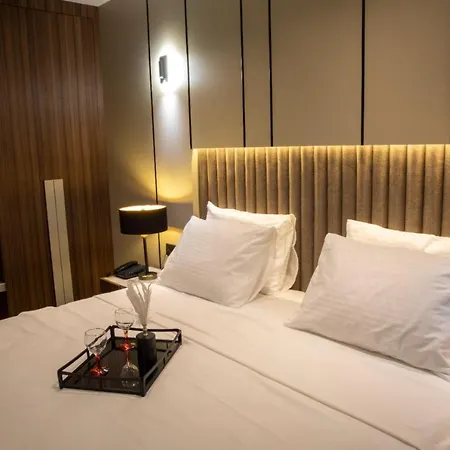 Monalisa Hotell