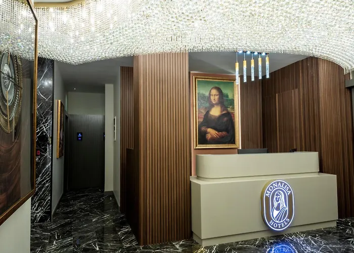 Monalisa Otel *