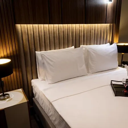 Monalisa Кушадасы