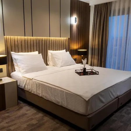 Monalisa * クシャダス