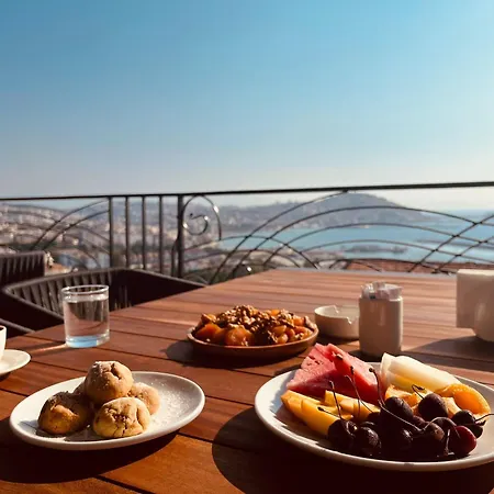 ホテル Monalisa クシャダス